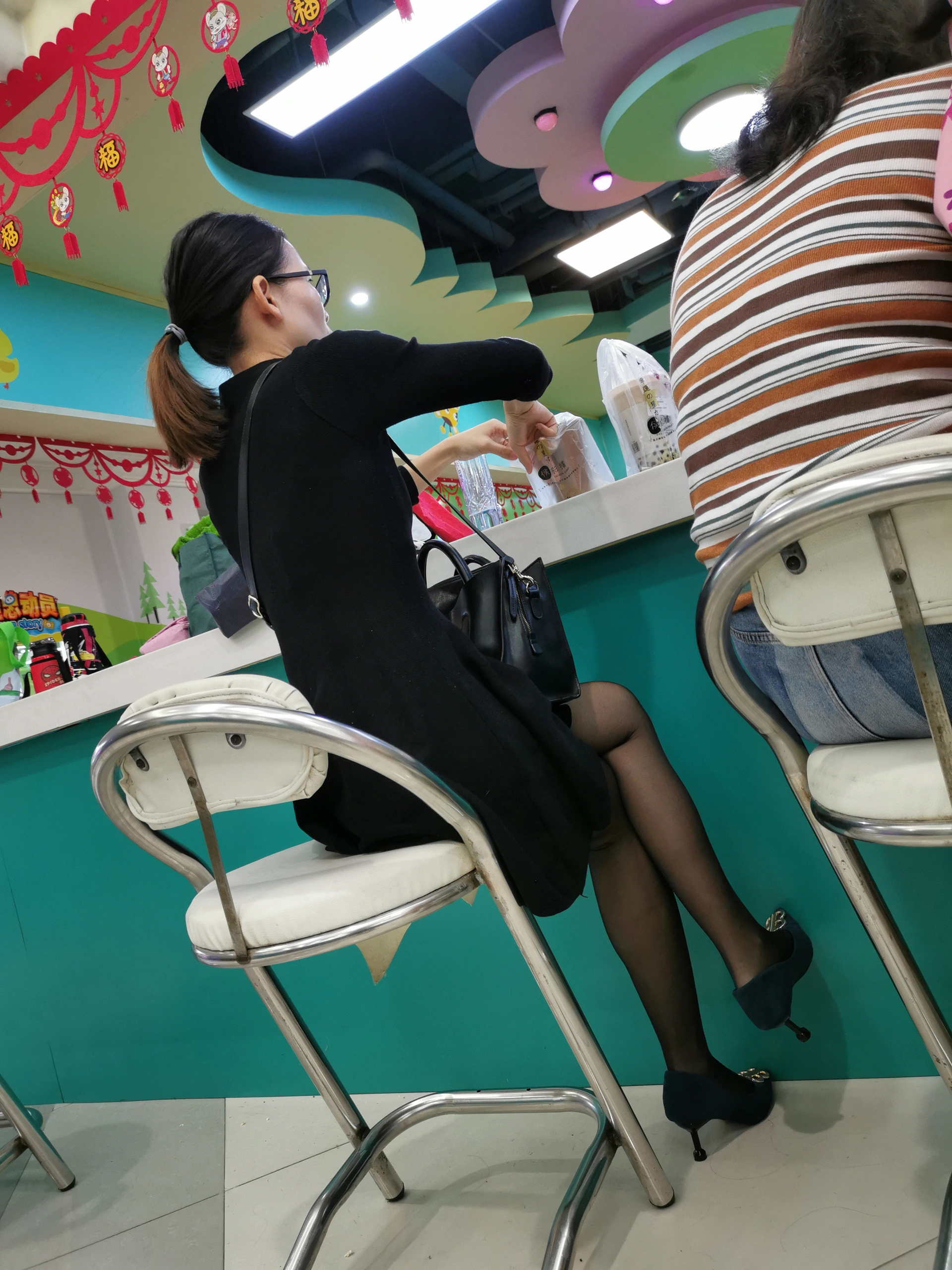 [魔镜街拍] 057 亲子乐园 3